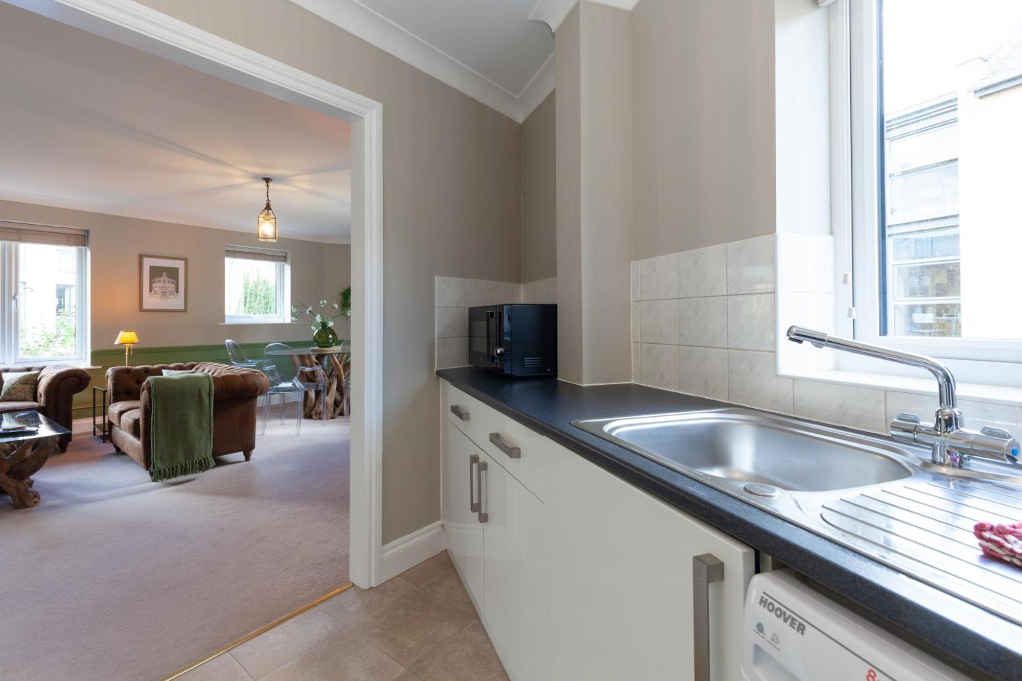 A Gem Nestled In The Heart Of Oxford With Parking! Apartment Екстериор снимка