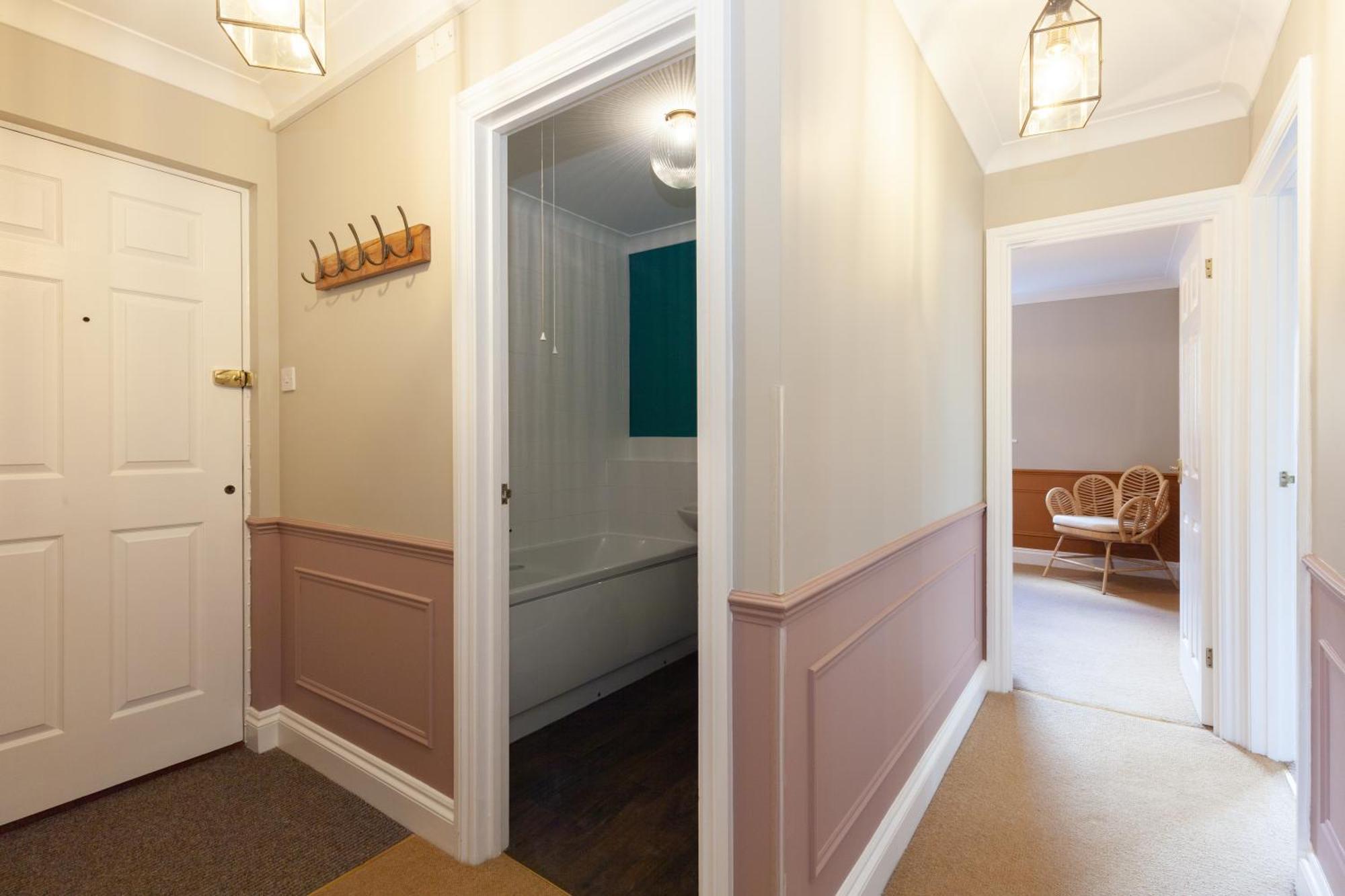 A Gem Nestled In The Heart Of Oxford With Parking! Apartment Екстериор снимка