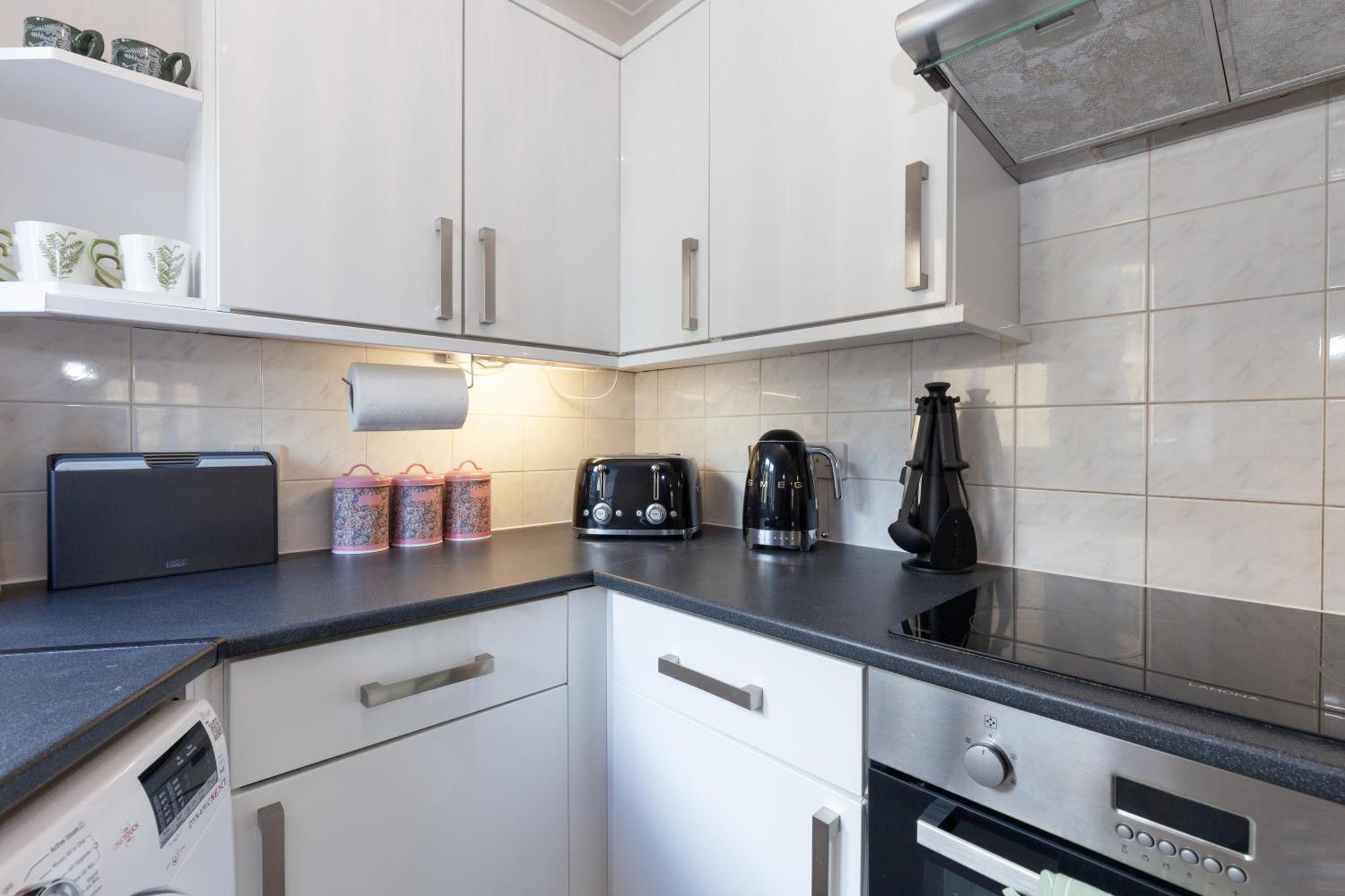 A Gem Nestled In The Heart Of Oxford With Parking! Apartment Екстериор снимка