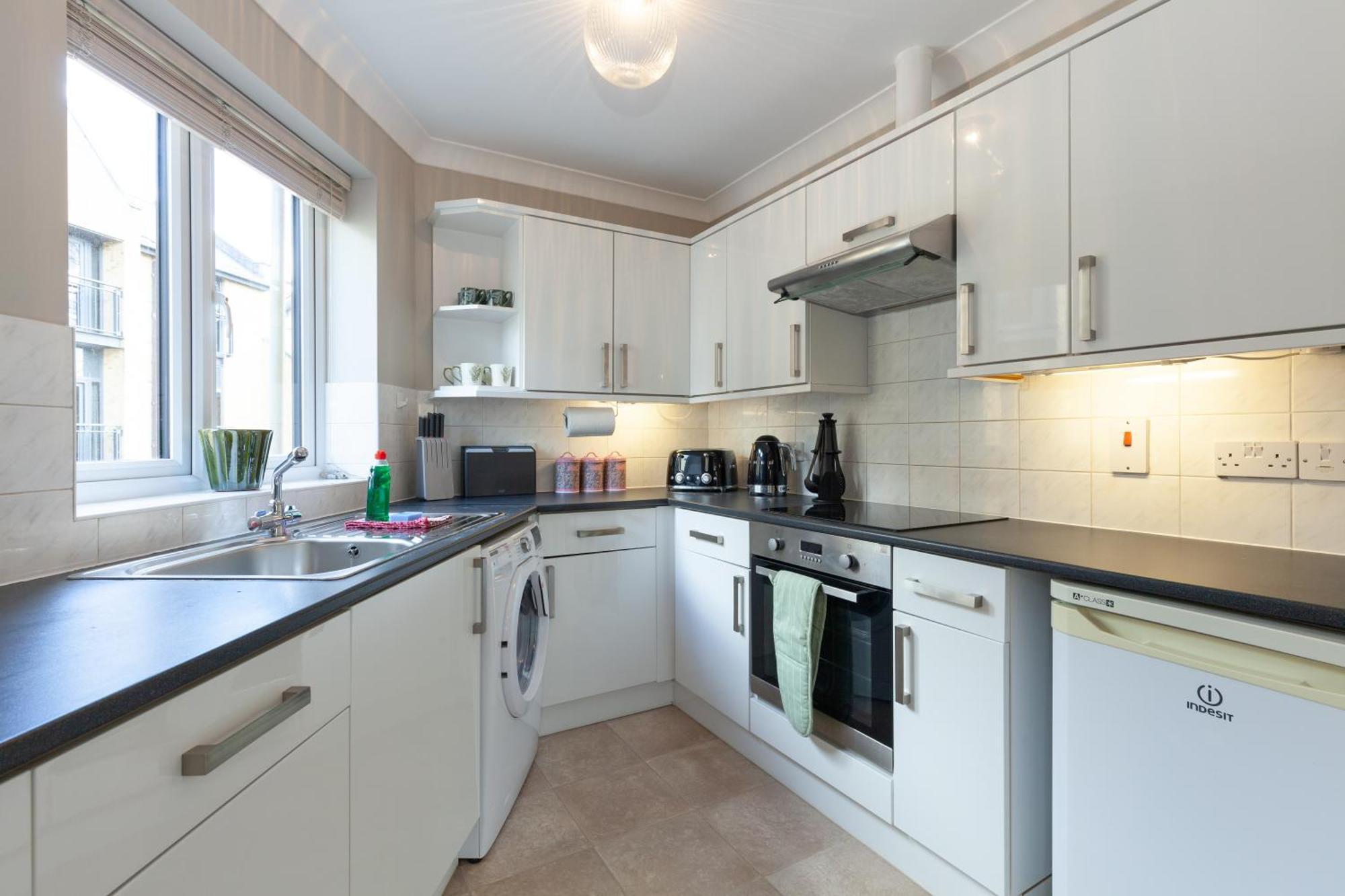 A Gem Nestled In The Heart Of Oxford With Parking! Apartment Екстериор снимка